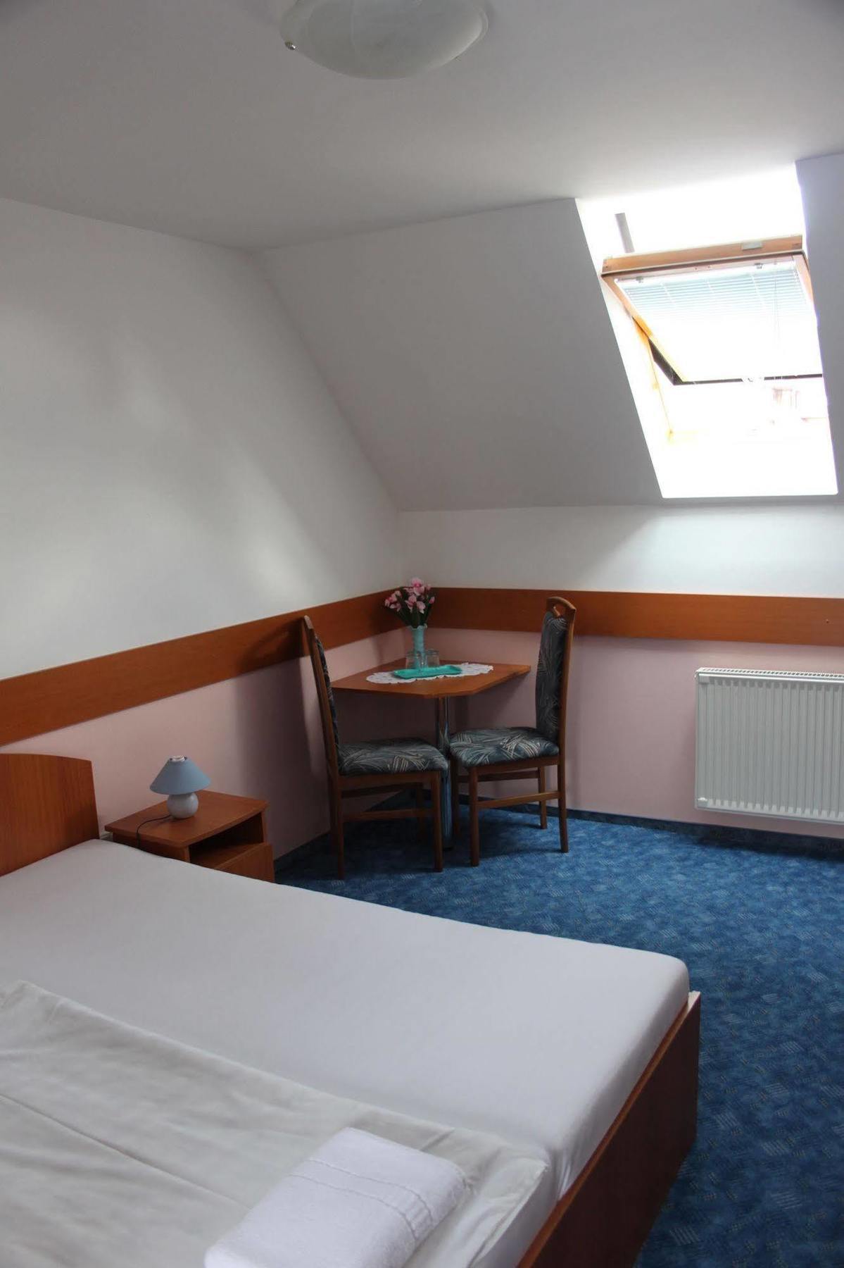 Blue Villa Appartement House Hévíz Buitenkant foto