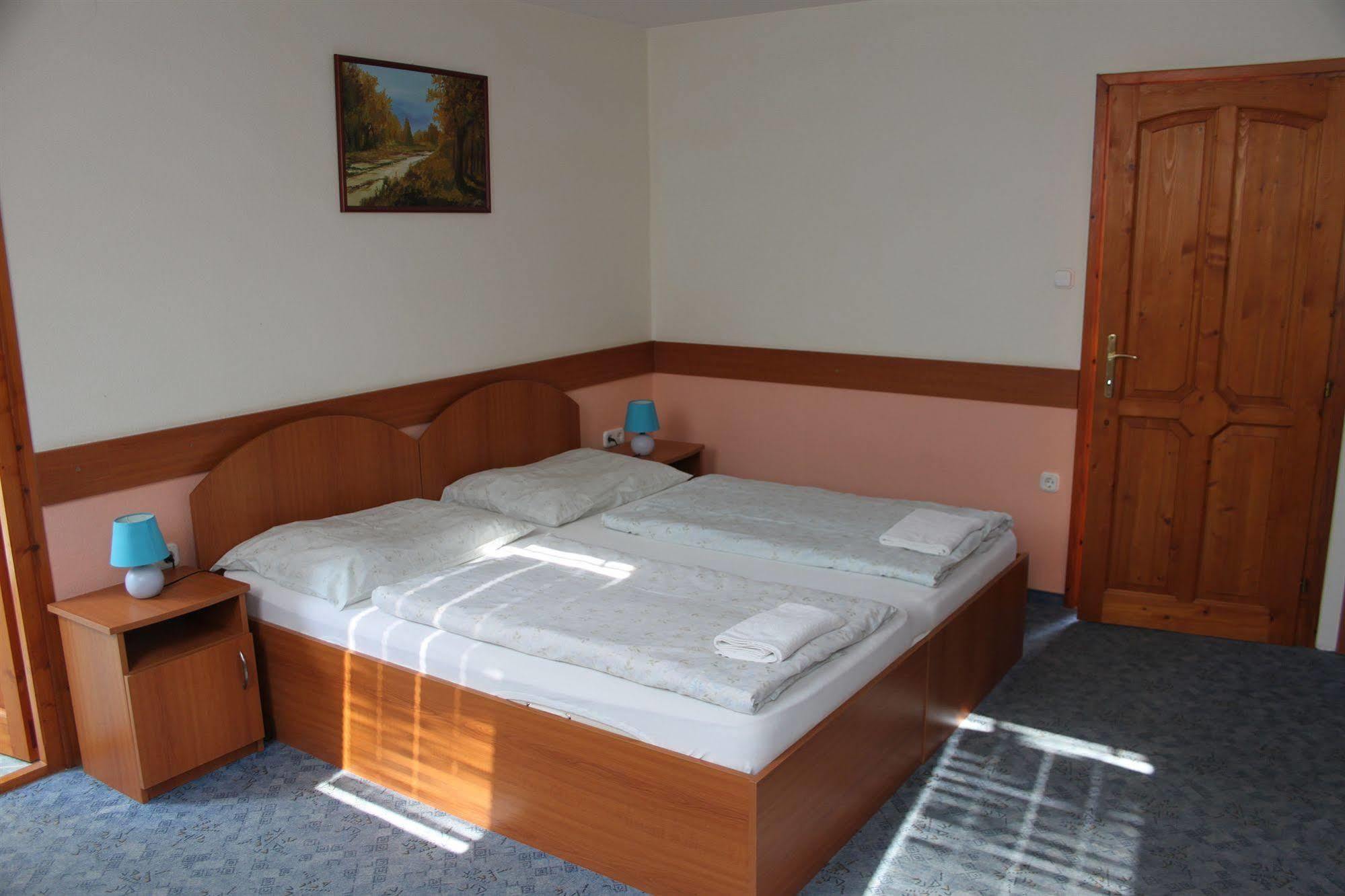 Blue Villa Appartement House Hévíz Buitenkant foto
